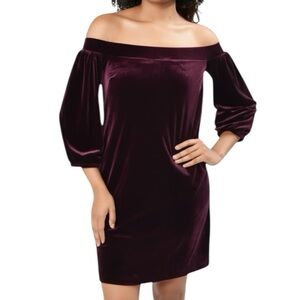 NWT VINCE CAMUTO Burgundy 3/4 Sleeve Off-Shoulder Velvet Shift Dress Size Medium
